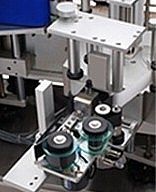 异性瓶贴标机细节